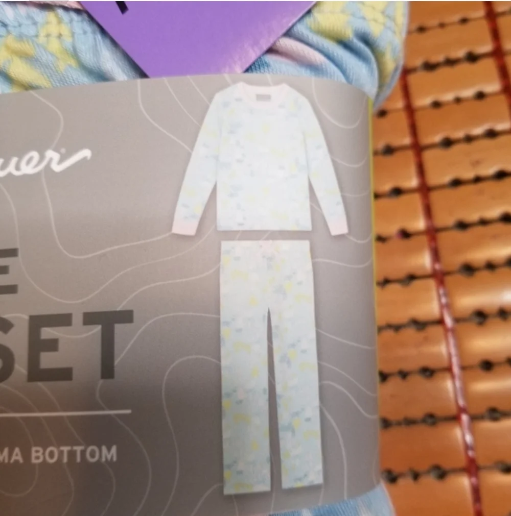 Eddie Bauer Pajama 3 Piece Sleep Set Robe Long Sleeves
